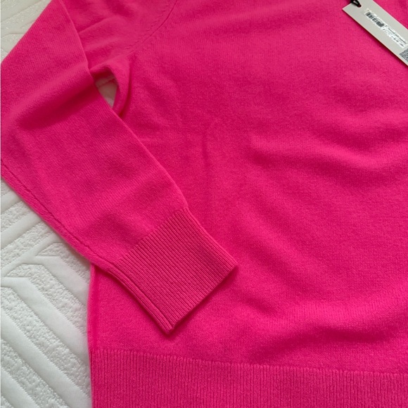 White & Warren Cashmere Core Crewneck Sweater - Picture 3 of 4